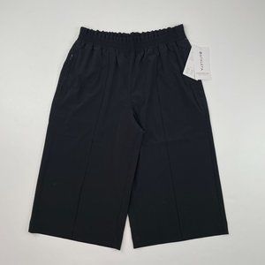 Athleta Savannah Bermuda Short Wide Leg Medium Black New with Tags